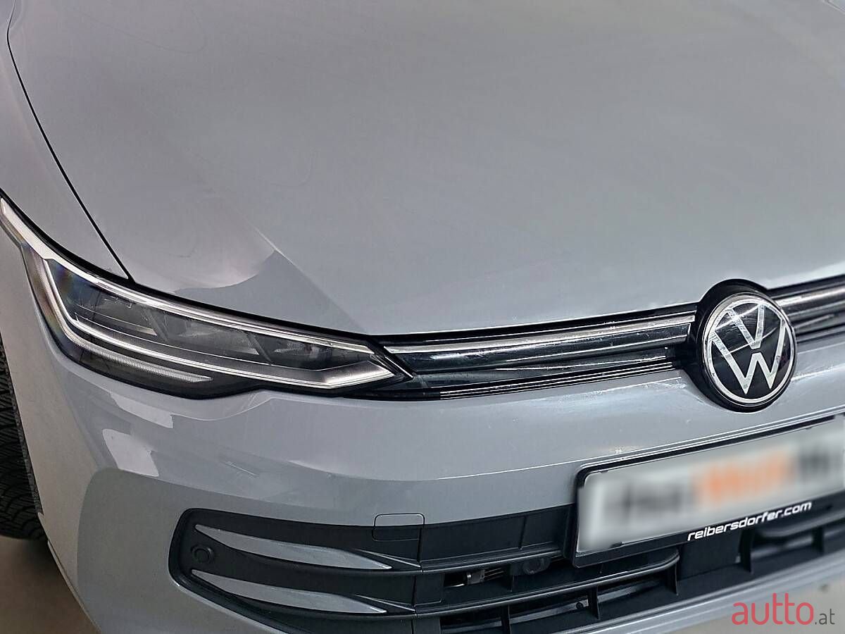 2024' Volkswagen Golf photo #4