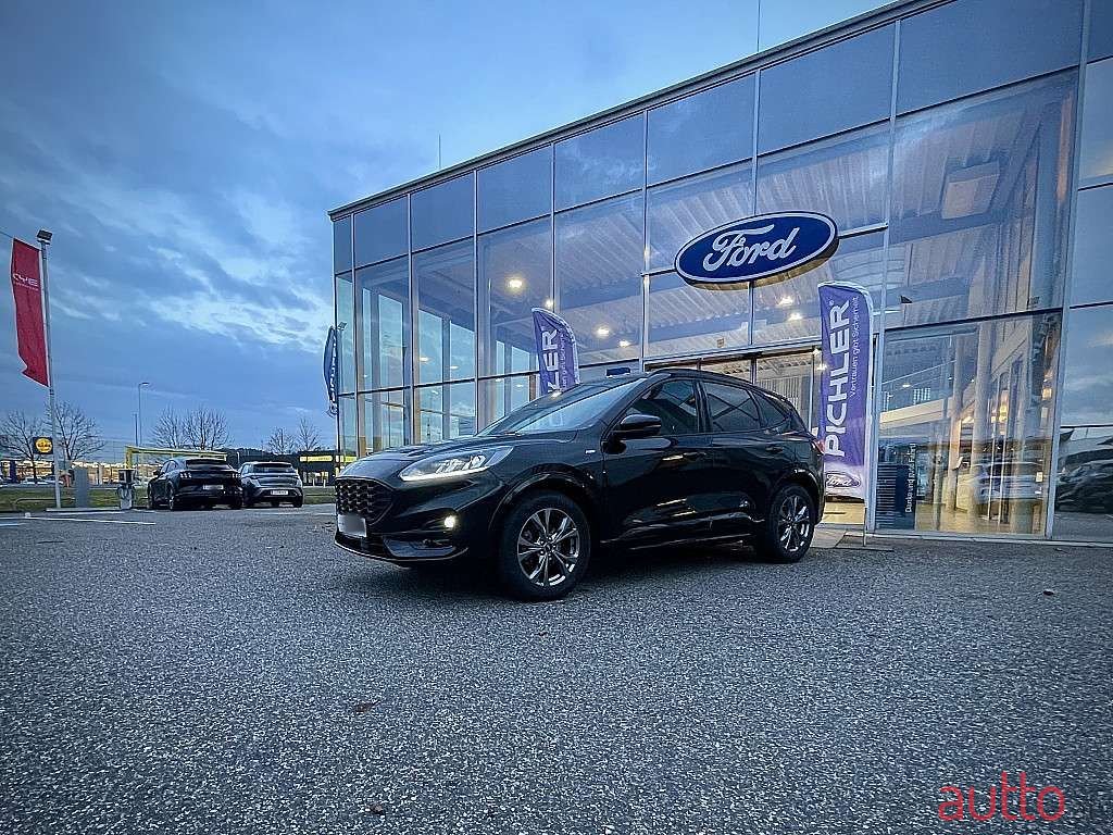 2020' Ford Kuga photo #3