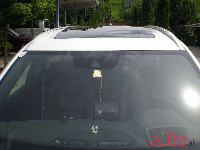 2019' Volvo XC90 photo #6