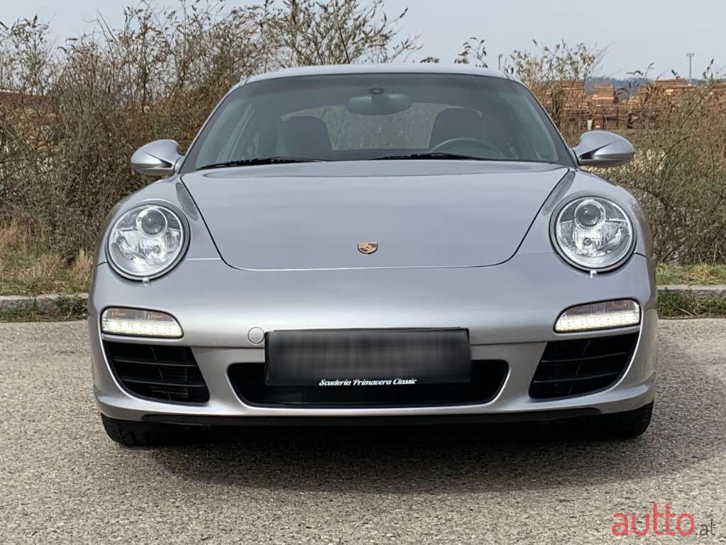 2010' Porsche 911 photo #4