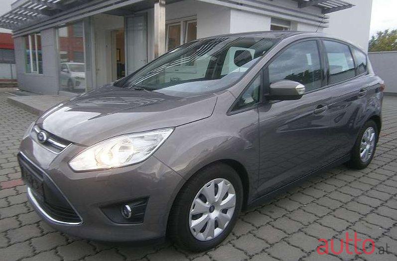 2012' Ford C-MAX photo #2