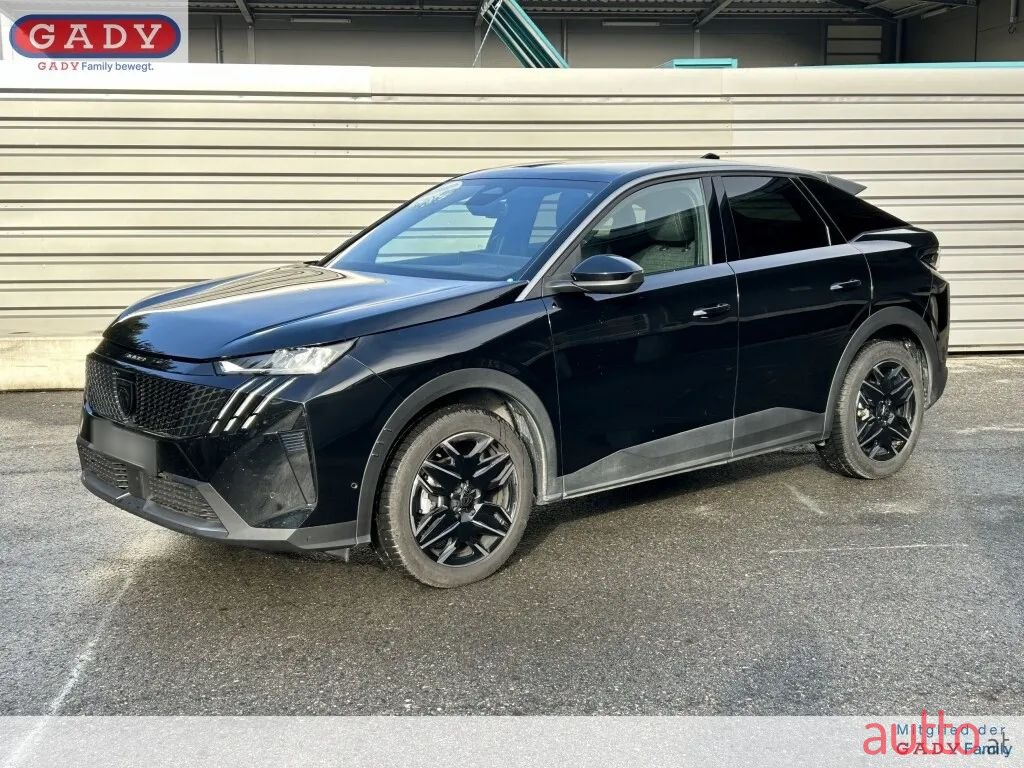 2024' Peugeot 3008 photo #1