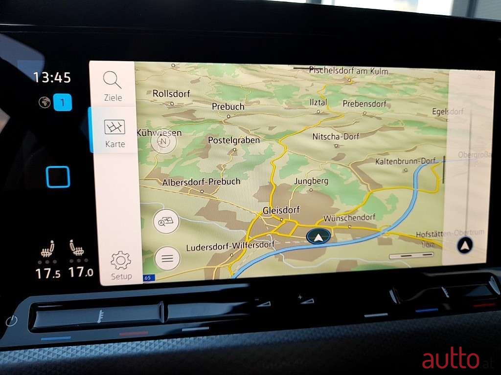 2022' Volkswagen Golf photo #6