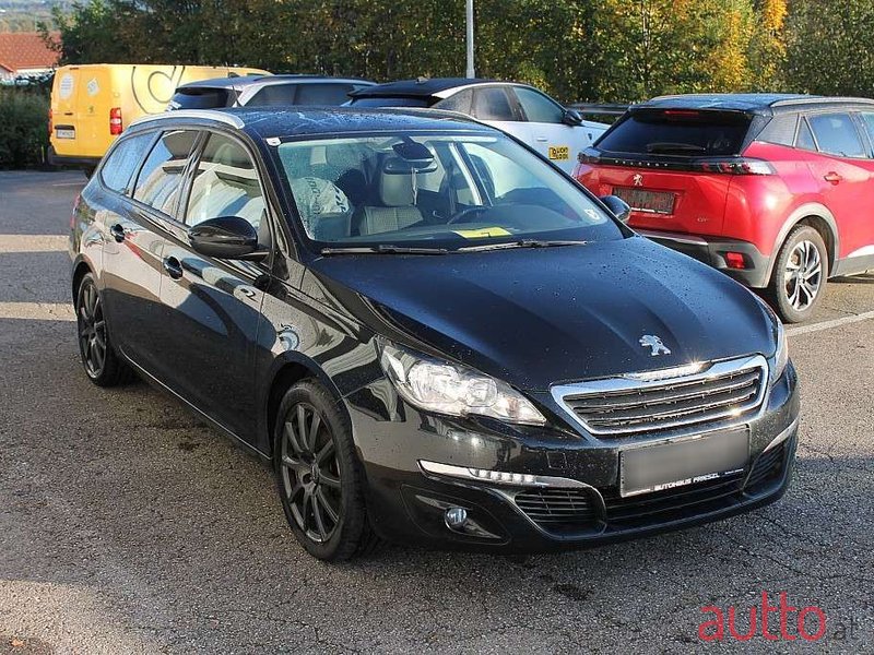 2017' Peugeot 308 photo #3