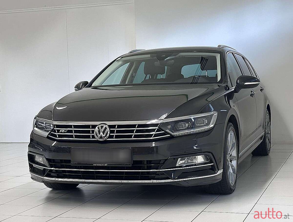 2017' Volkswagen Passat photo #3