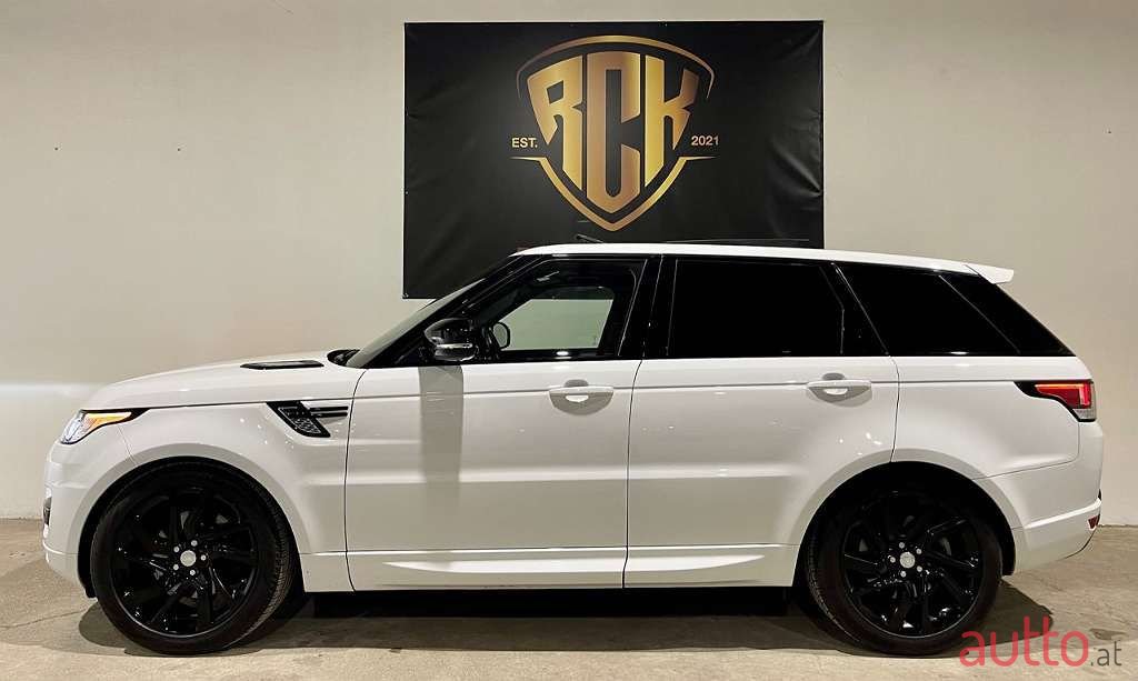 2016' Land Rover Range Rover Sport photo #3