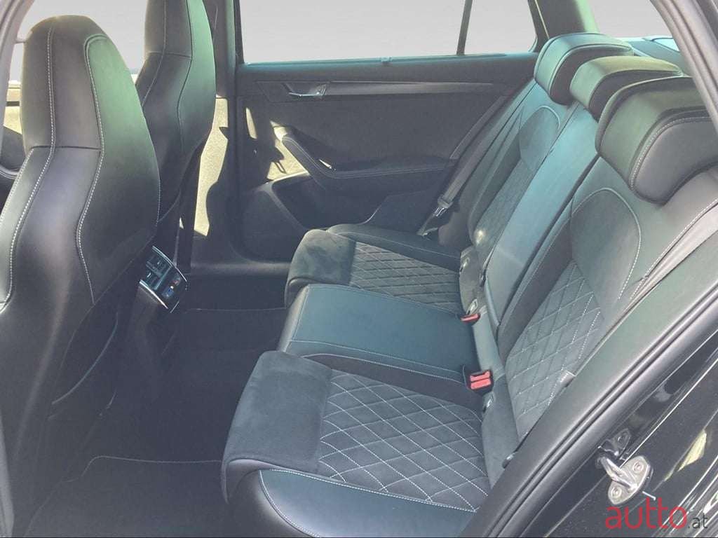 2023' Skoda Superb photo #6