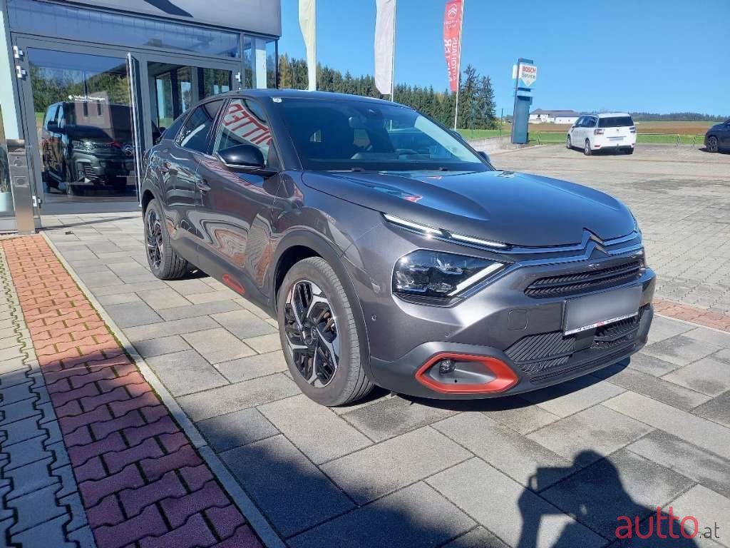 2021' Citroen C4 photo #2