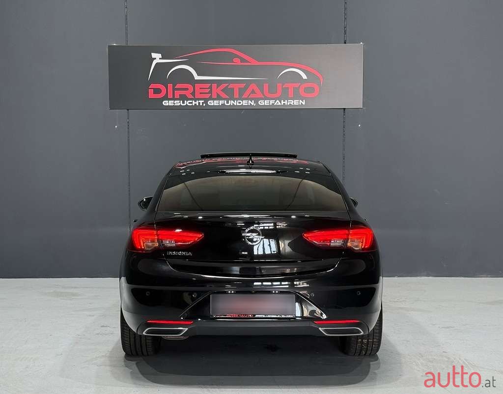 2020' Opel Insignia photo #5