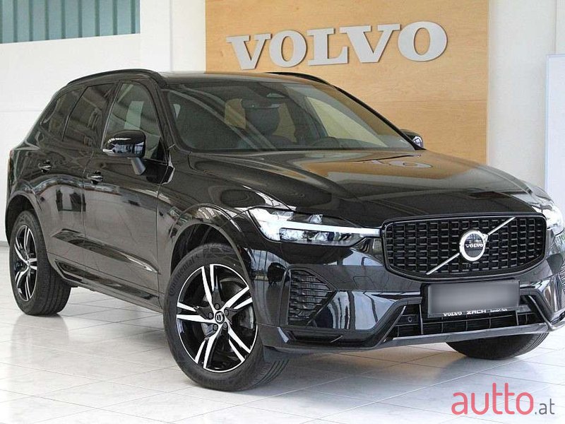 2021' Volvo XC60 photo #1