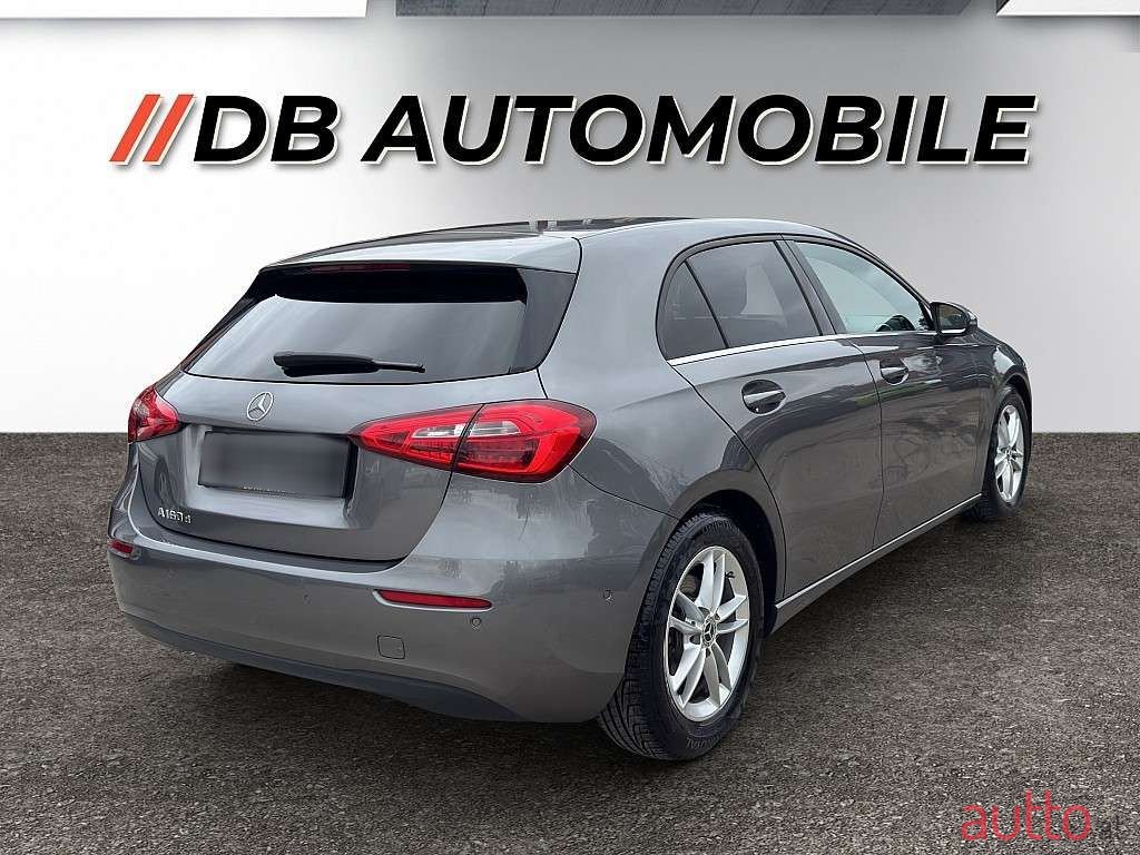 2018' Mercedes-Benz A-Klasse photo #5