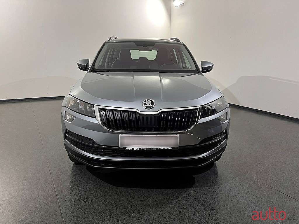 2020' Skoda Karoq photo #2