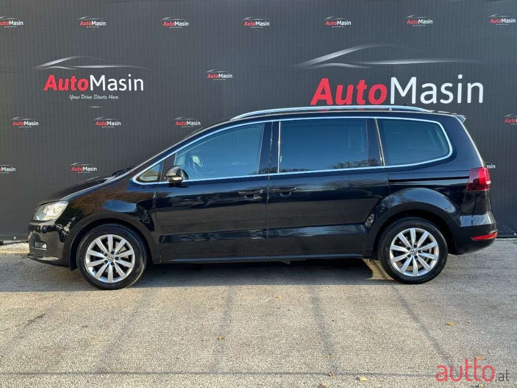 2019' Volkswagen Sharan photo #6