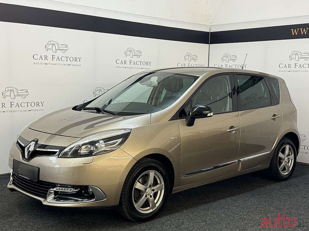 2014' Renault Scenic photo #6