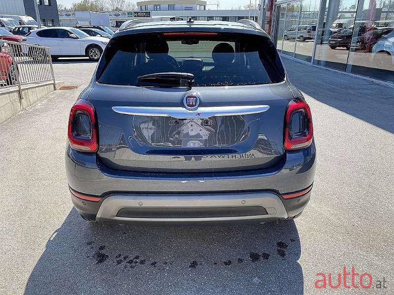 2021' Fiat 500X photo #5