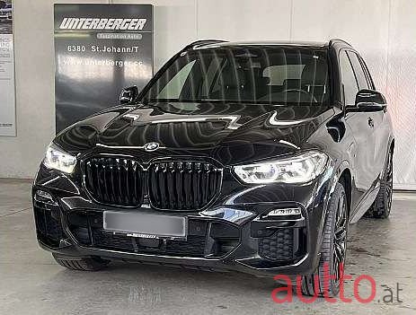 2020' BMW X5 photo #1