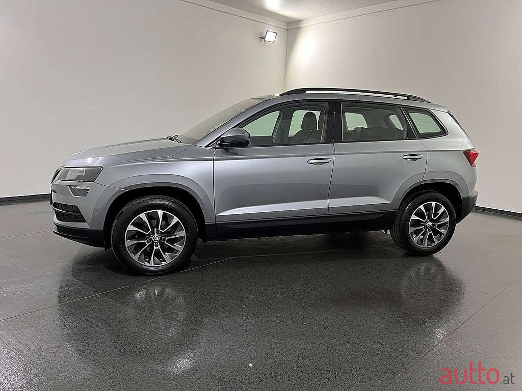 2020' Skoda Karoq photo #3