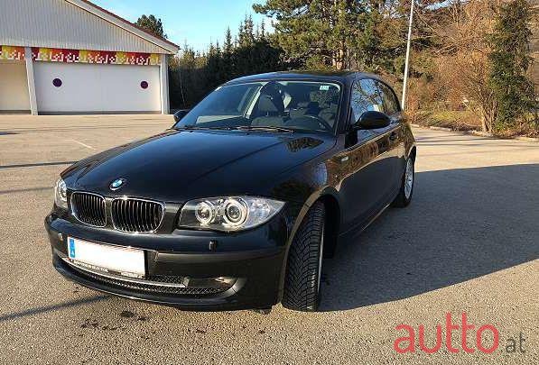 2009' BMW 1Er-Reihe photo #2