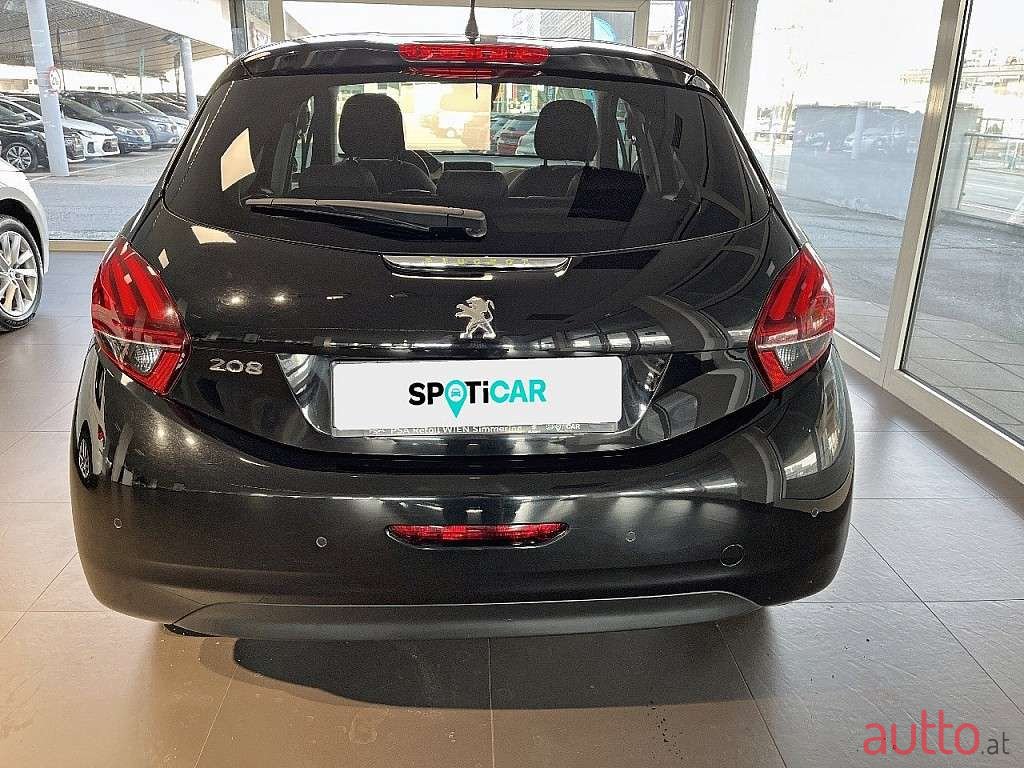 2018' Peugeot 208 photo #2