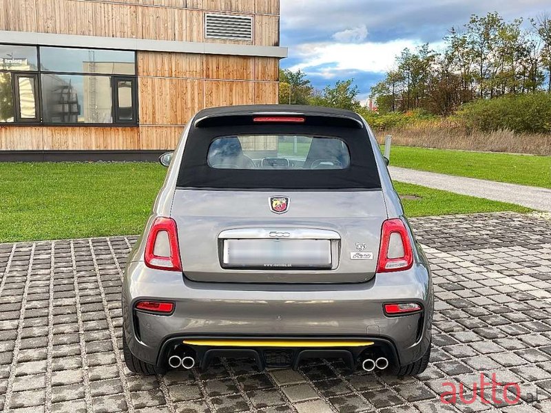 2018' Fiat 500 Abarth photo #5