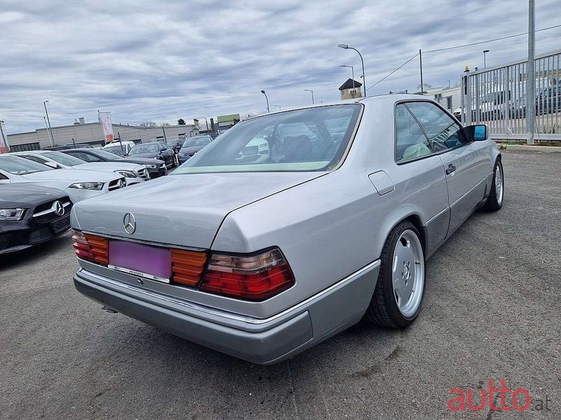 1990' Mercedes-Benz E-Klasse photo #6