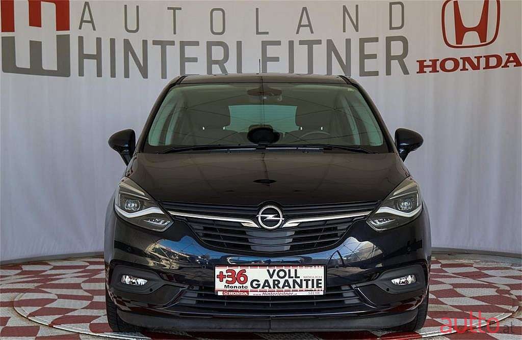 2018' Opel Zafira photo #5