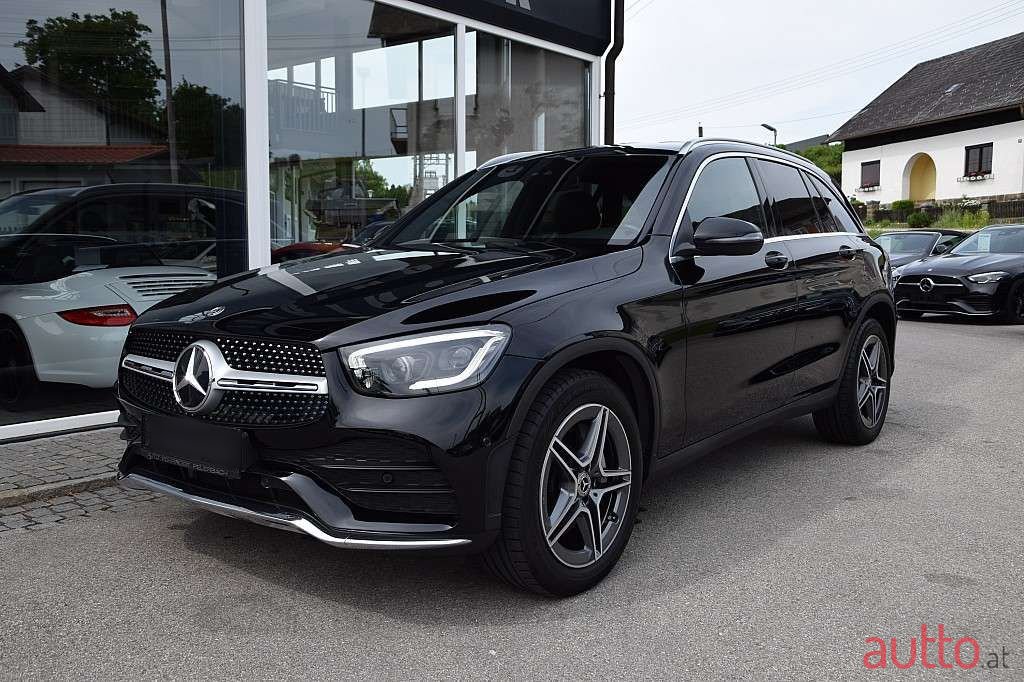 2020' Mercedes-Benz Glc-Klasse photo #2