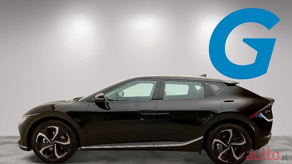 2022' Kia EV6 photo #5