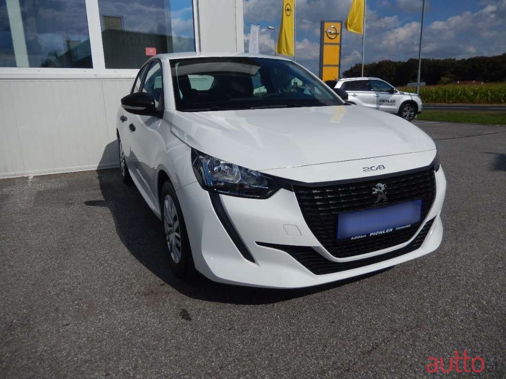 2020' Peugeot 208 photo #3
