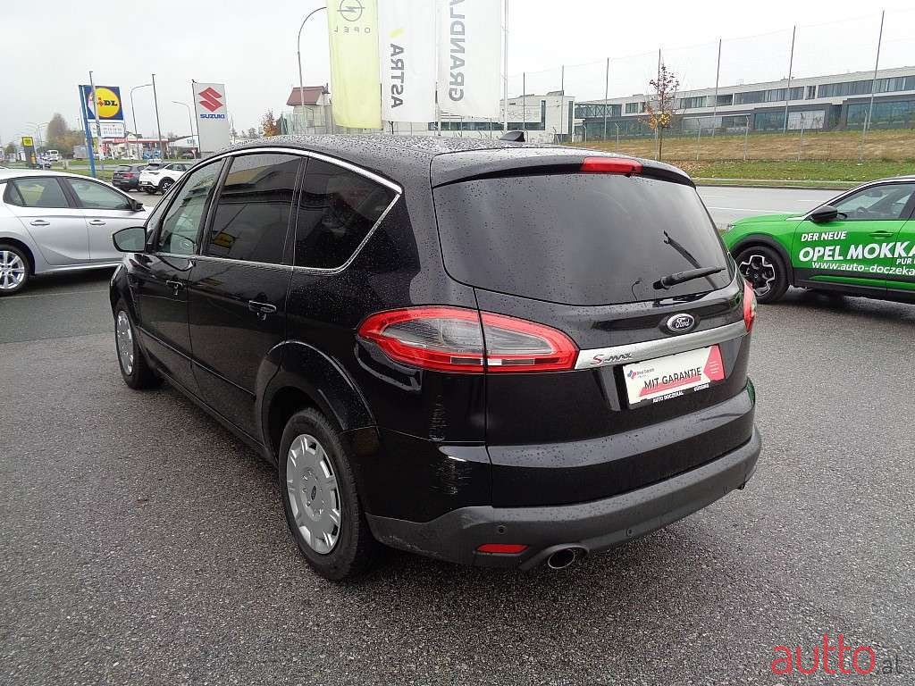 2012' Ford S-Max photo #5