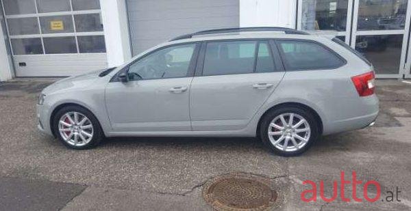 2015' Skoda Octavia photo #1