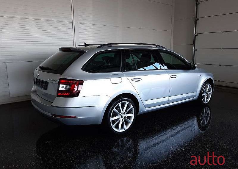 2017' Skoda Octavia photo #1