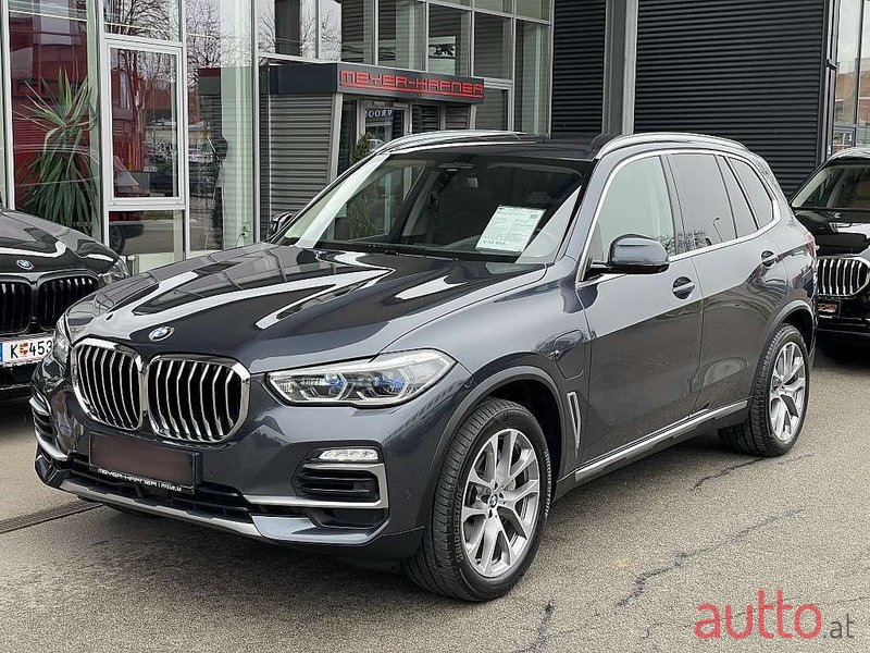 2019' BMW X5 photo #1