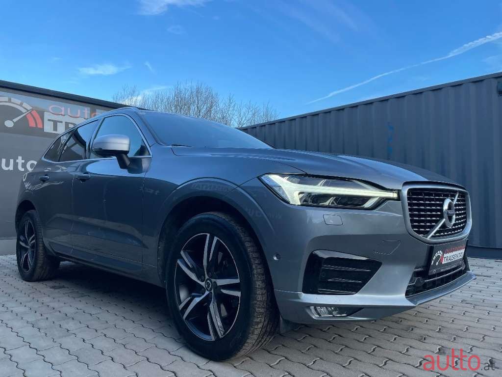 2017' Volvo XC60 photo #3