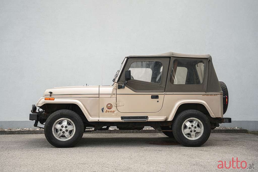 1994' Jeep Wrangler photo #3