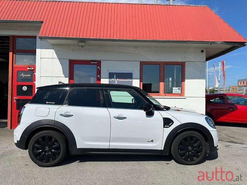 2019' MINI Countryman photo #4