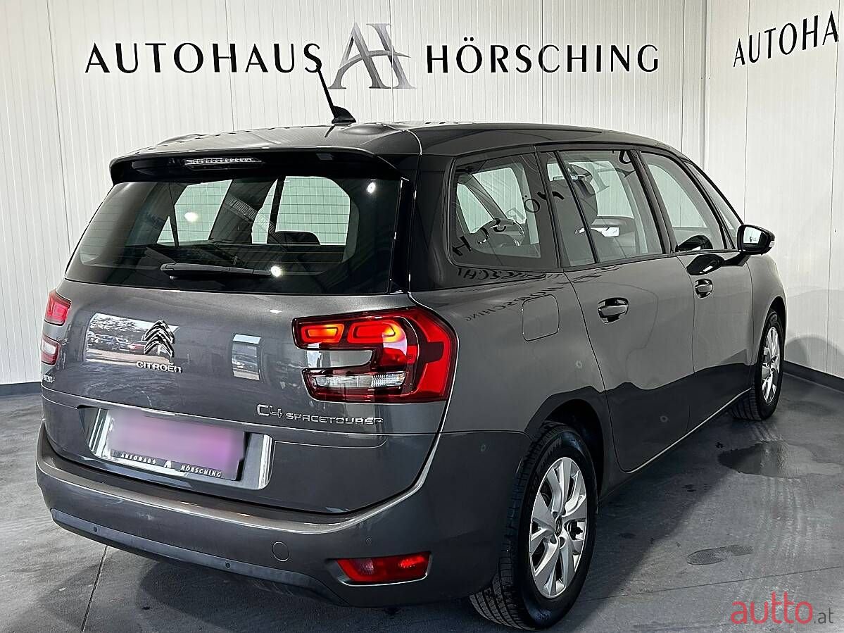 2020' Citroen Grand C4 SpaceTourer photo #5