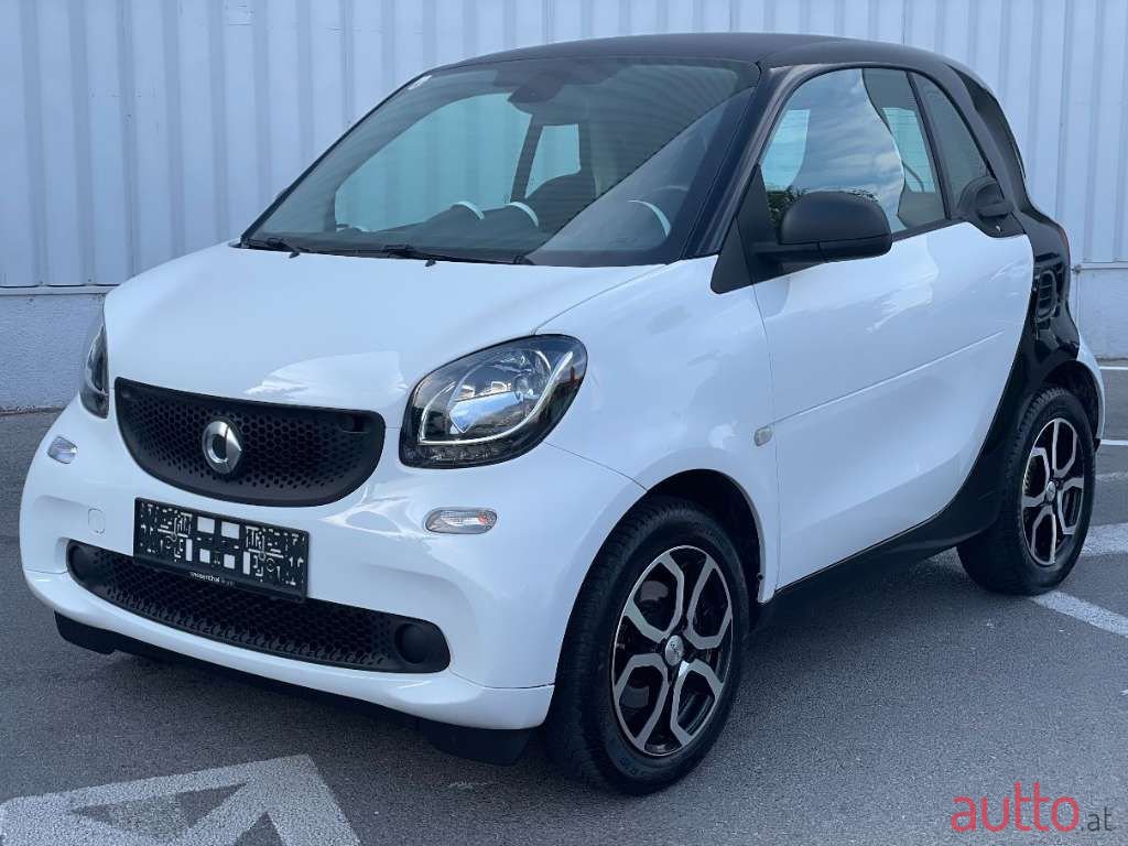 2015' Smart Fortwo photo #3