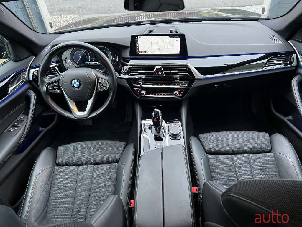 2017' BMW 5Er-Reihe photo #2