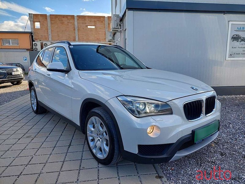 2013' BMW X1 photo #1