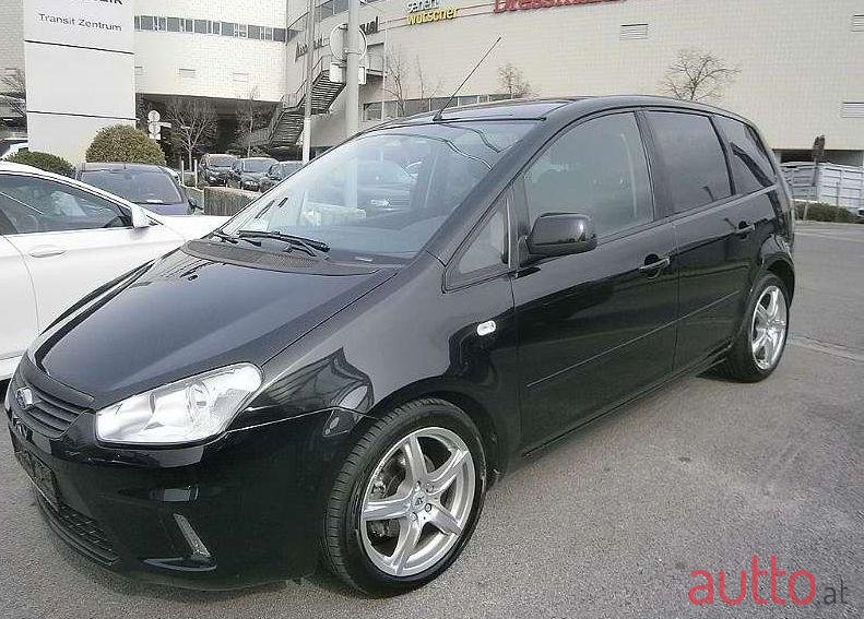 2010' Ford C-MAX photo #1