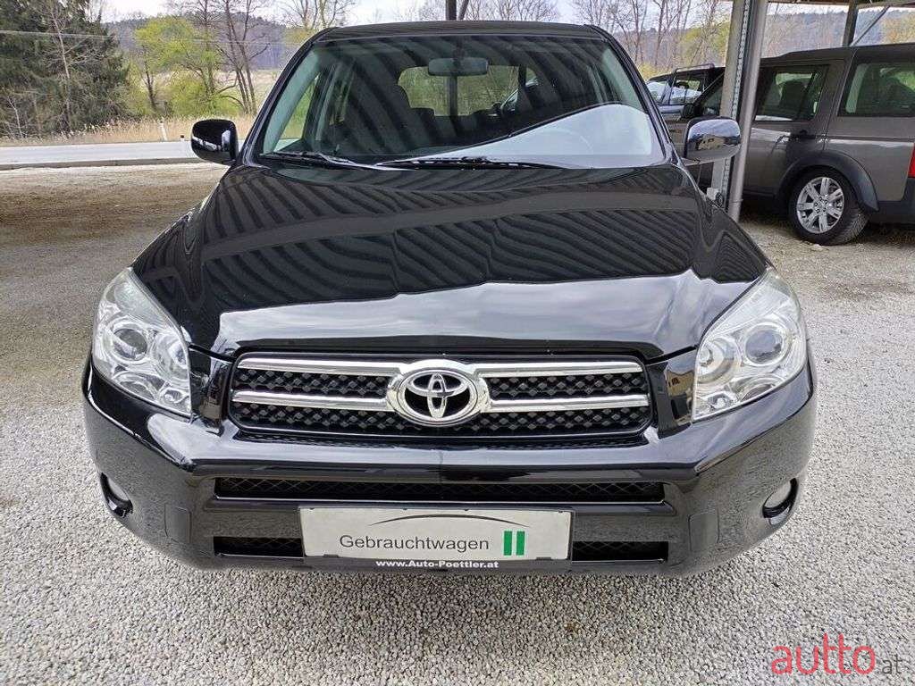 2008' Toyota RAV4 photo #3
