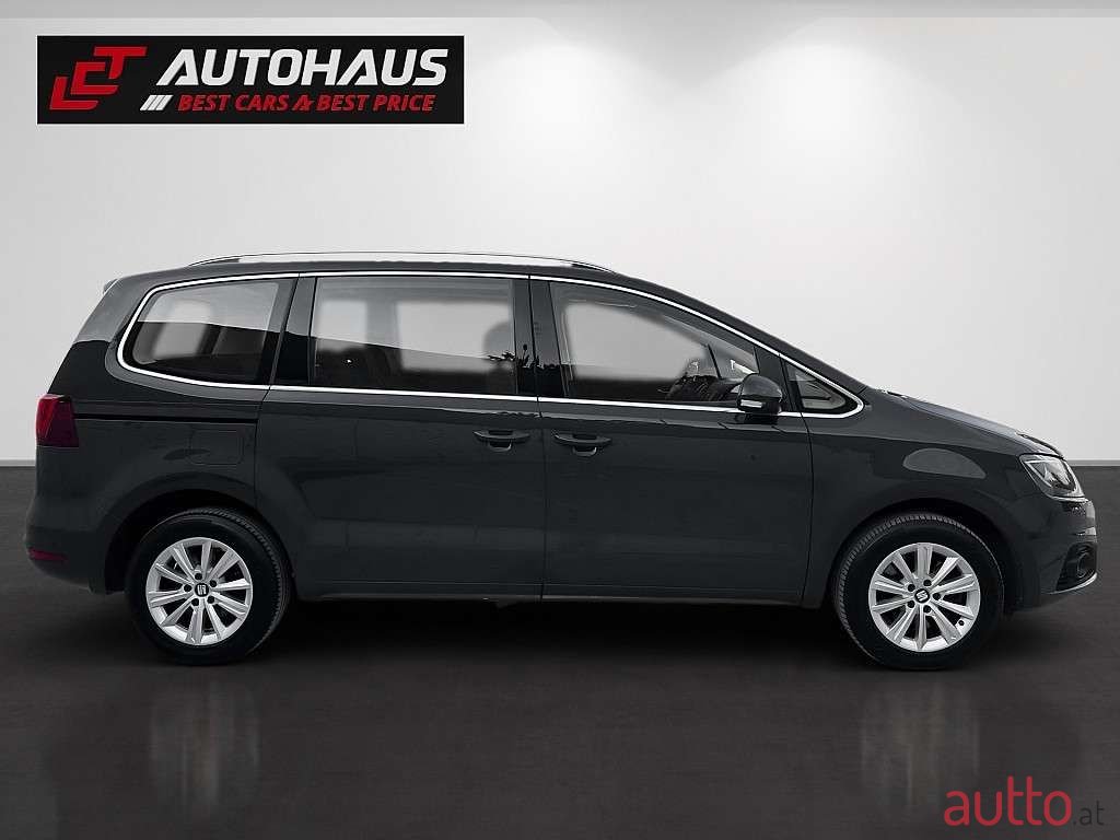 2020' SEAT Alhambra photo #5
