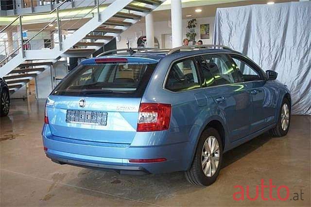 2017' Skoda Octavia photo #3