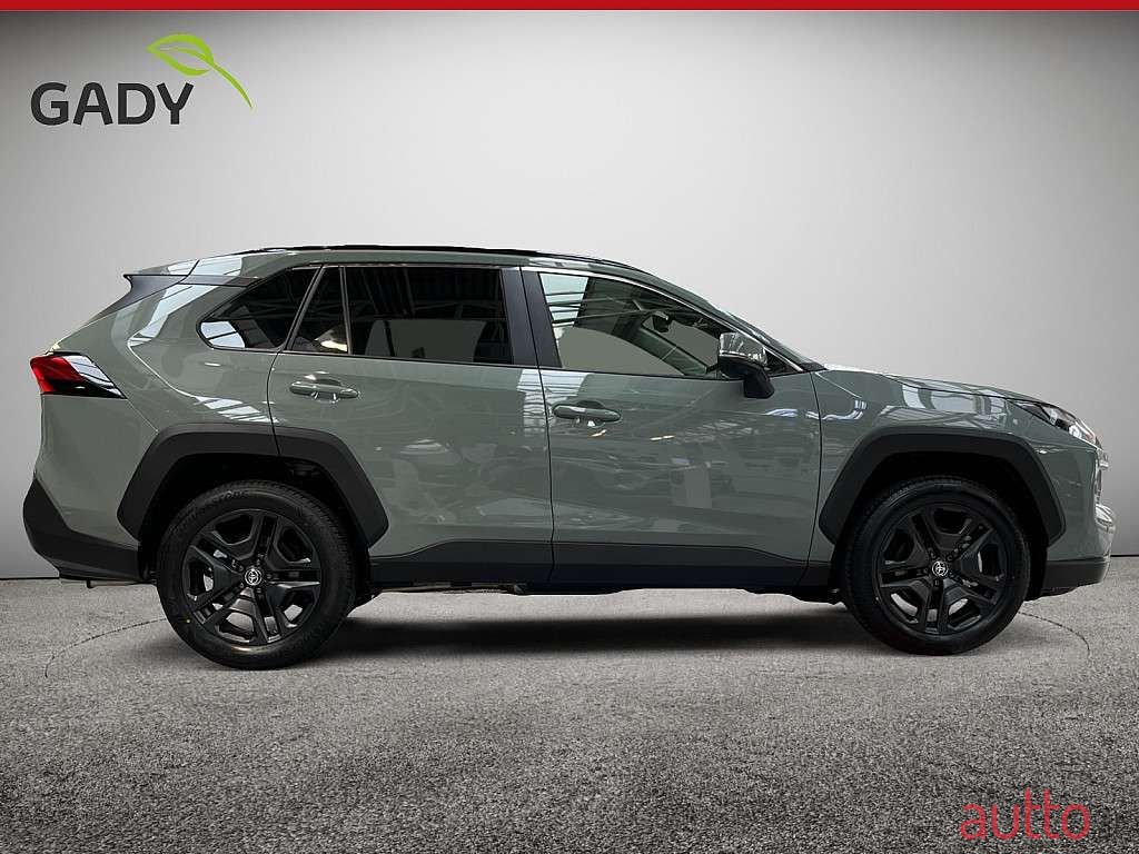 2023' Toyota RAV4 photo #6