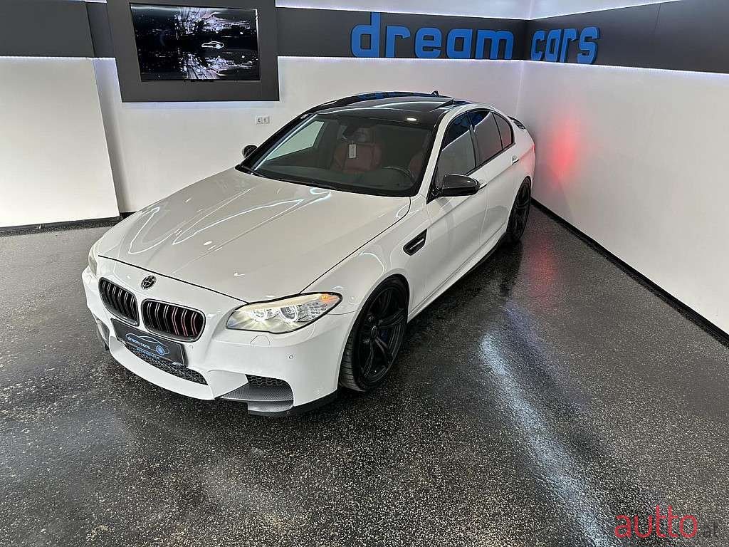 2013' BMW 5Er-Reihe photo #5