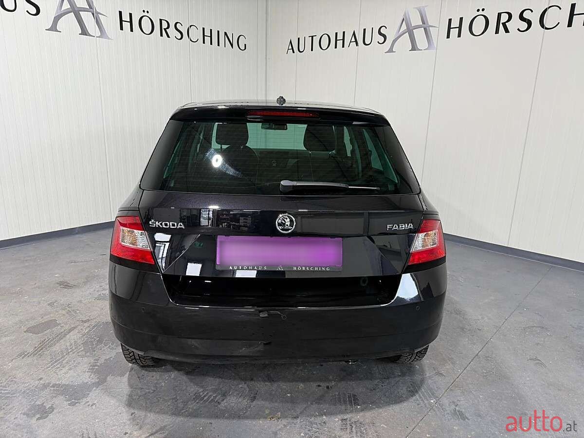2018' Skoda Fabia photo #5