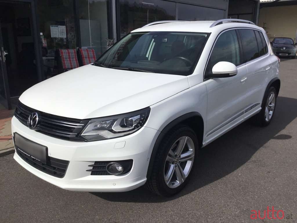 2014' Volkswagen Tiguan photo #3