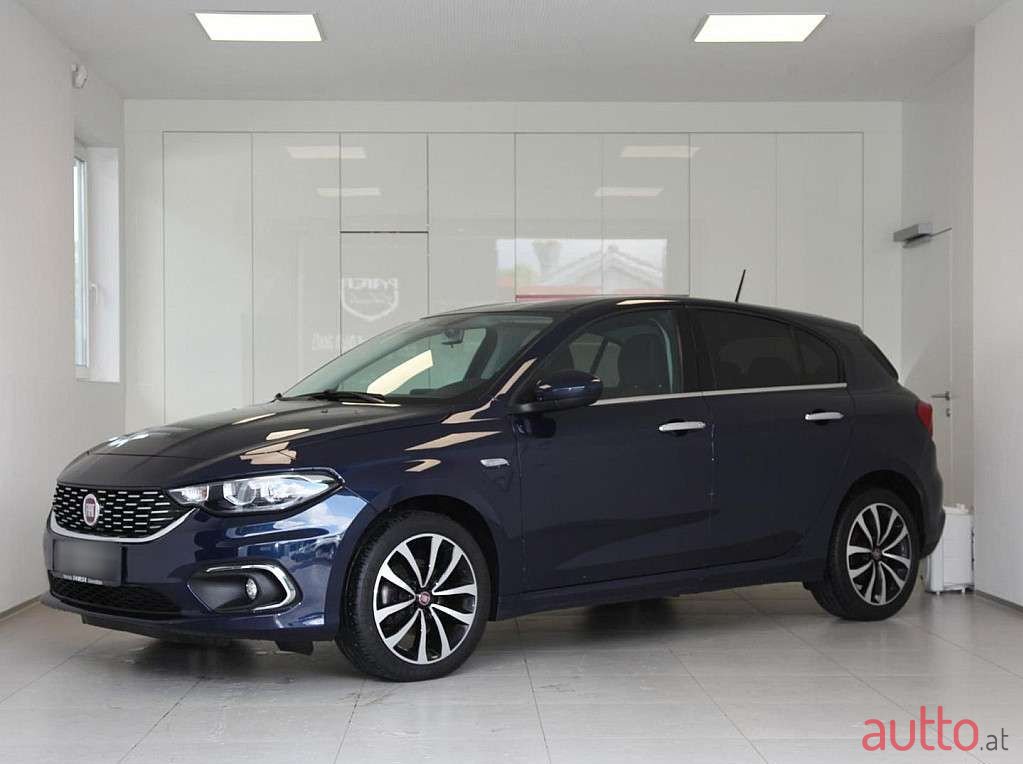 2016' Fiat Tipo photo #1