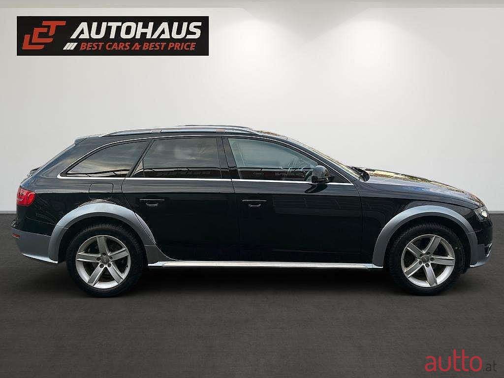 2011' Audi A4 photo #5